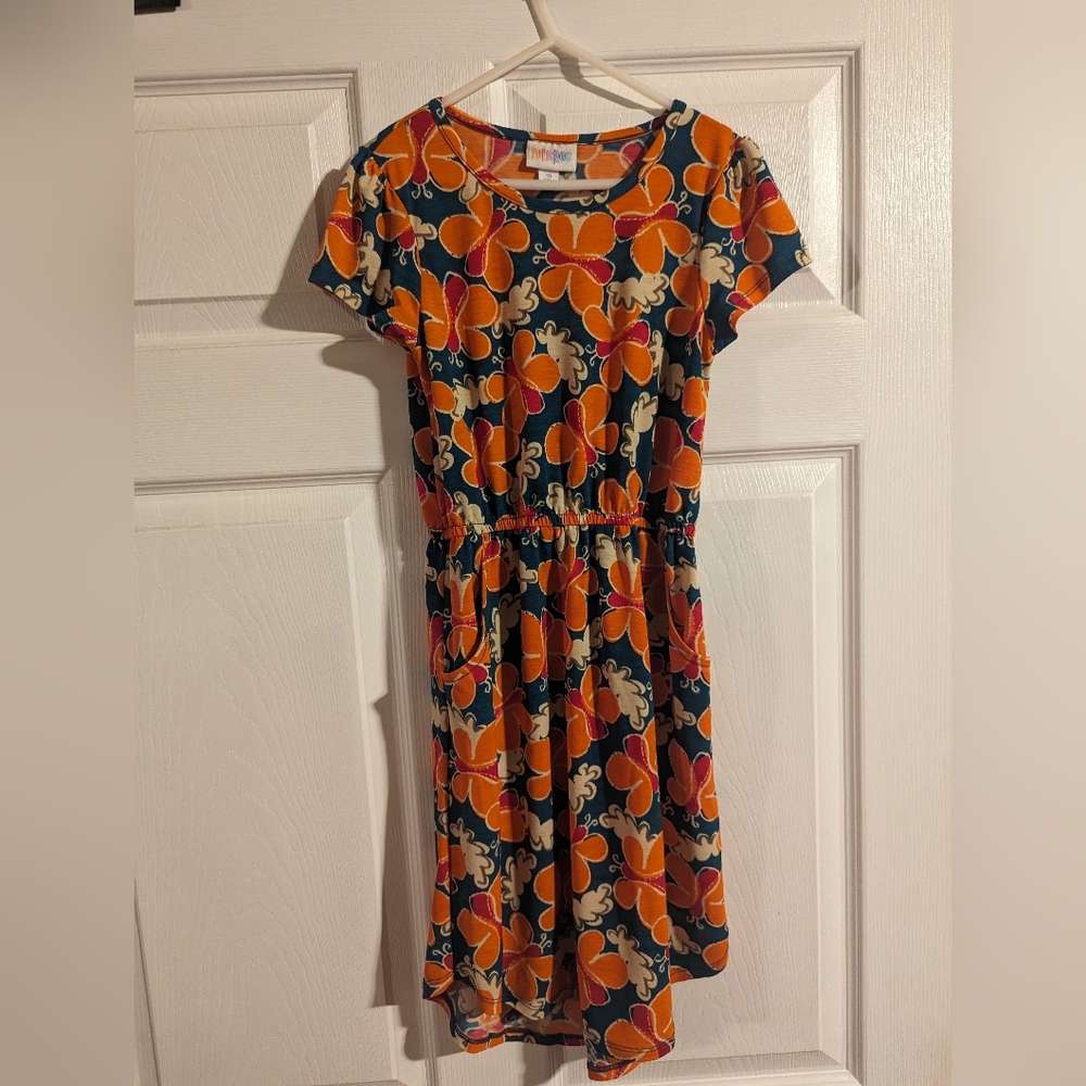 Kids Lularoe dress with pockets